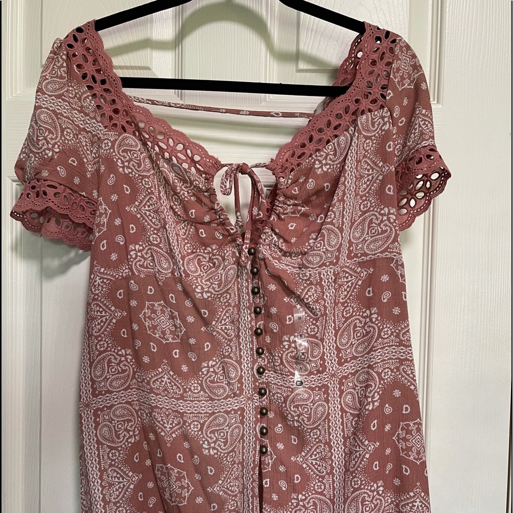 Willow & Root top